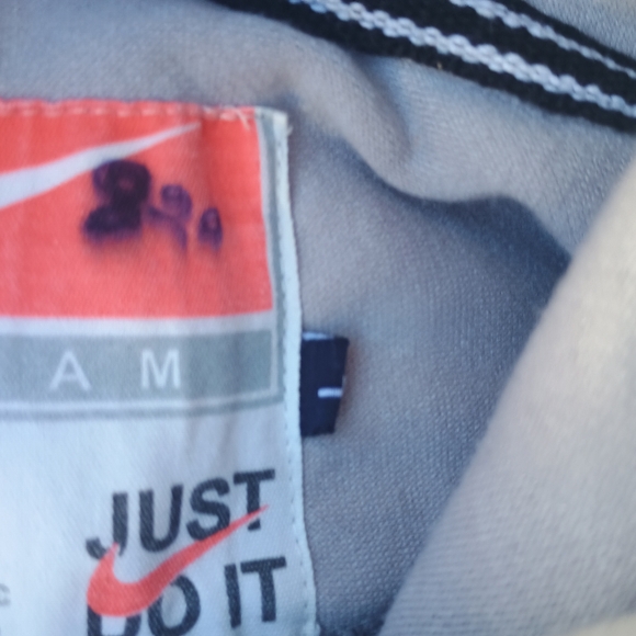 Nike sweater hoodie basketball just so it large - Picture 4 of 7